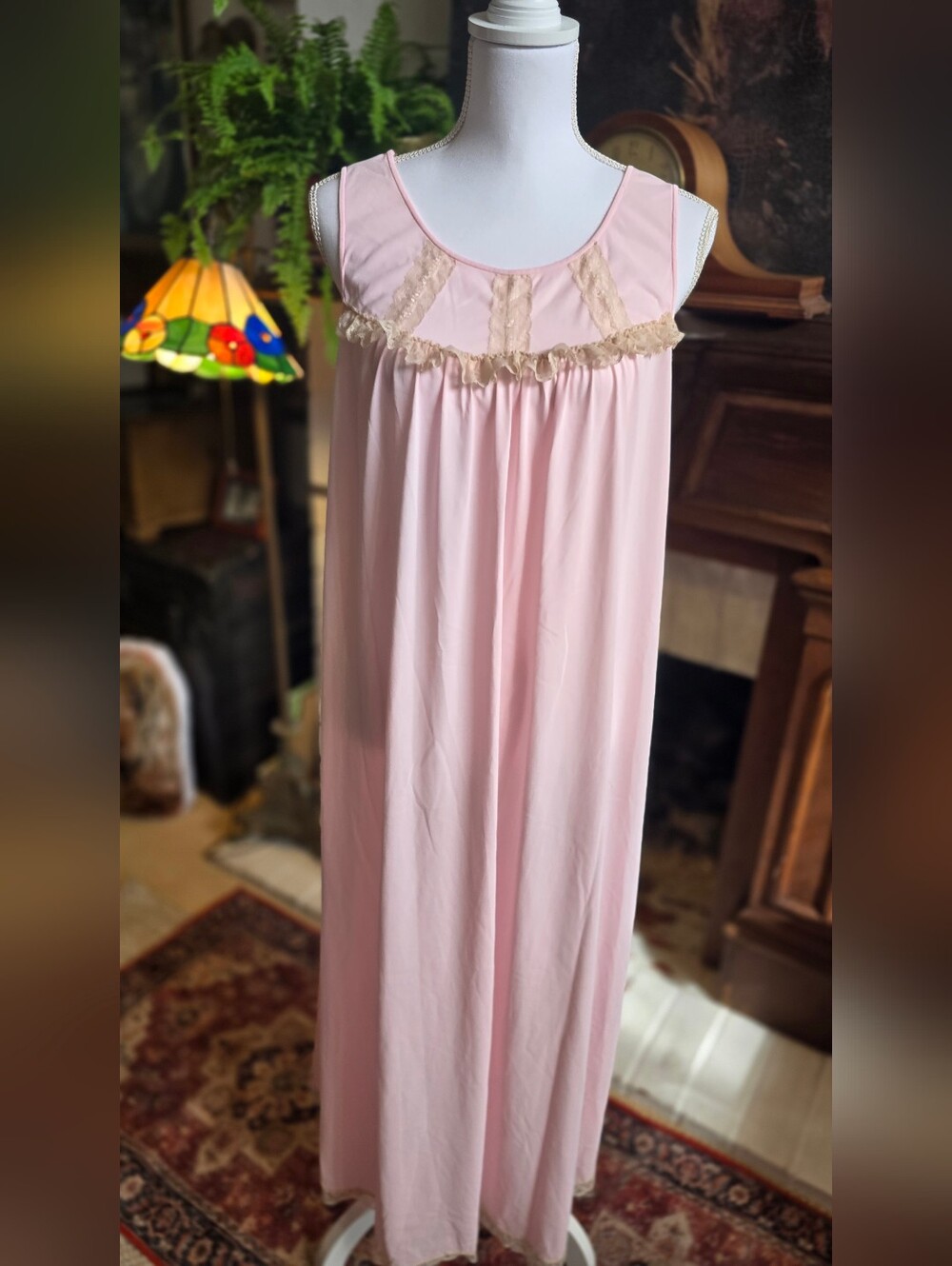 Vintage Val Mode Pink Lace-Trim Nightgown - Women Intimates Sz L